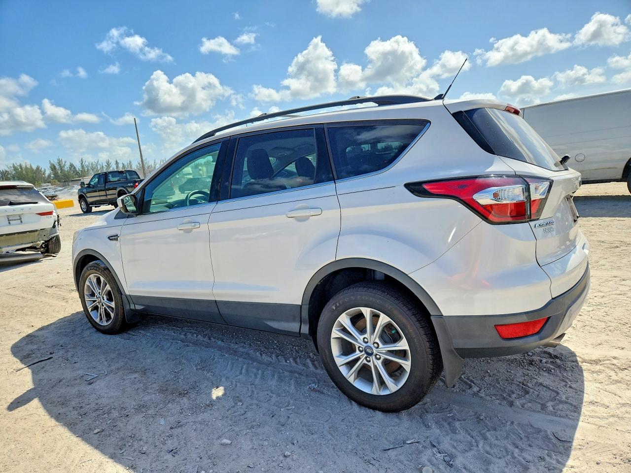 2018 FORD ESCAPE
