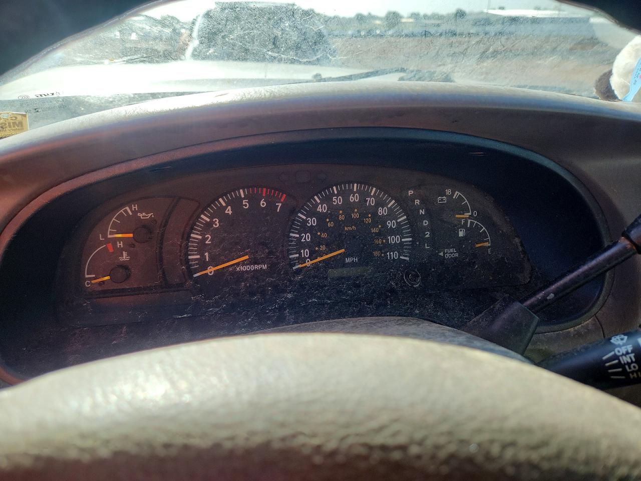 2004 TOYOTA TUNDRA