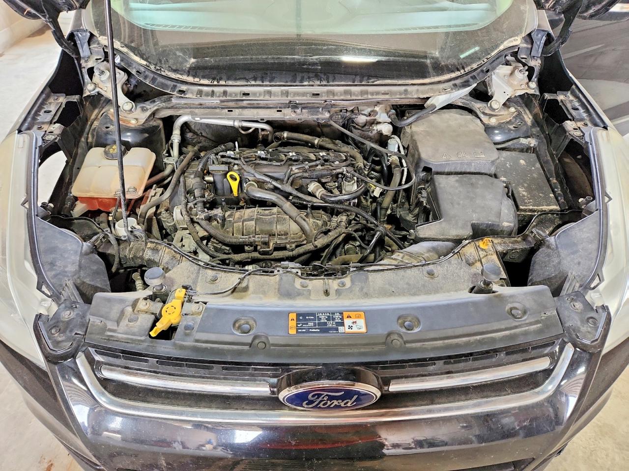 2016 FORD ESCAPE