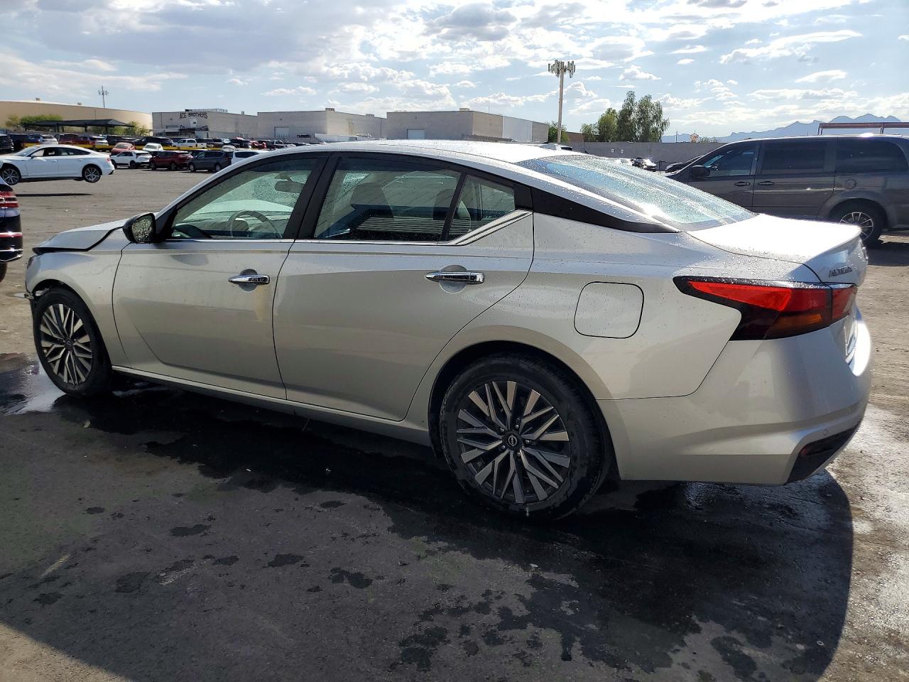 2025 NISSAN ALTIMA