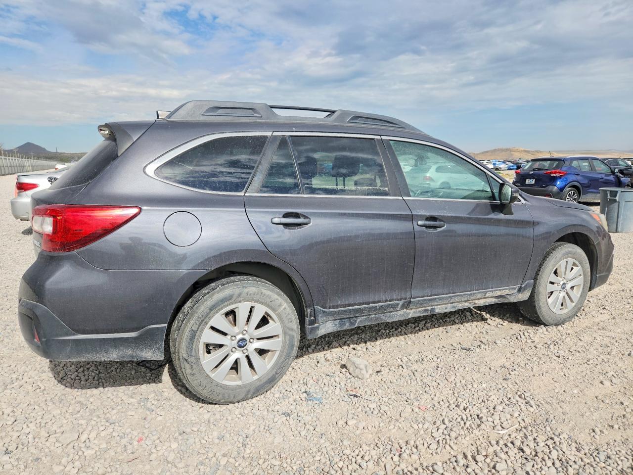2018 SUBARU OUTBACK