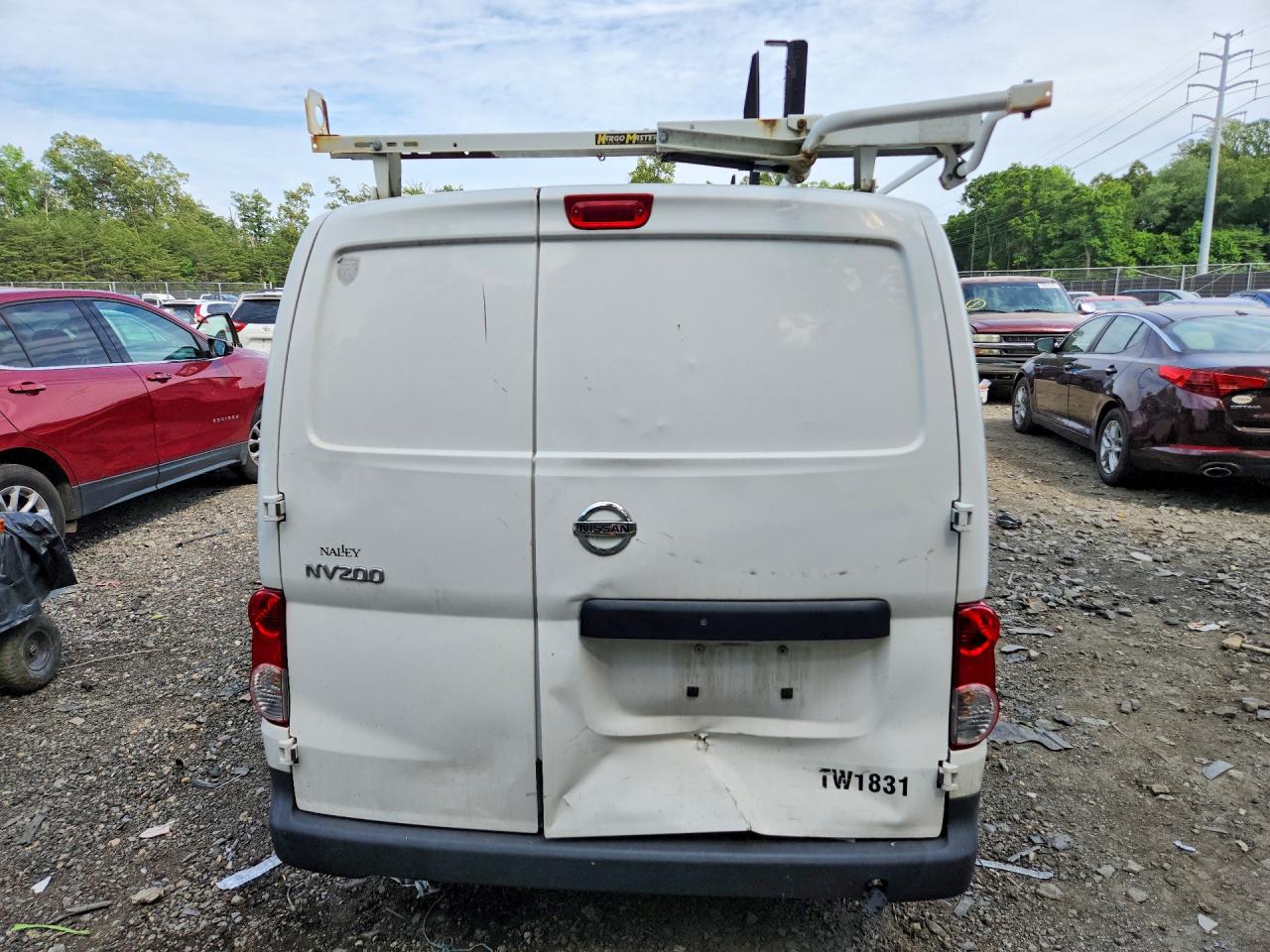 2019 NISSAN NV