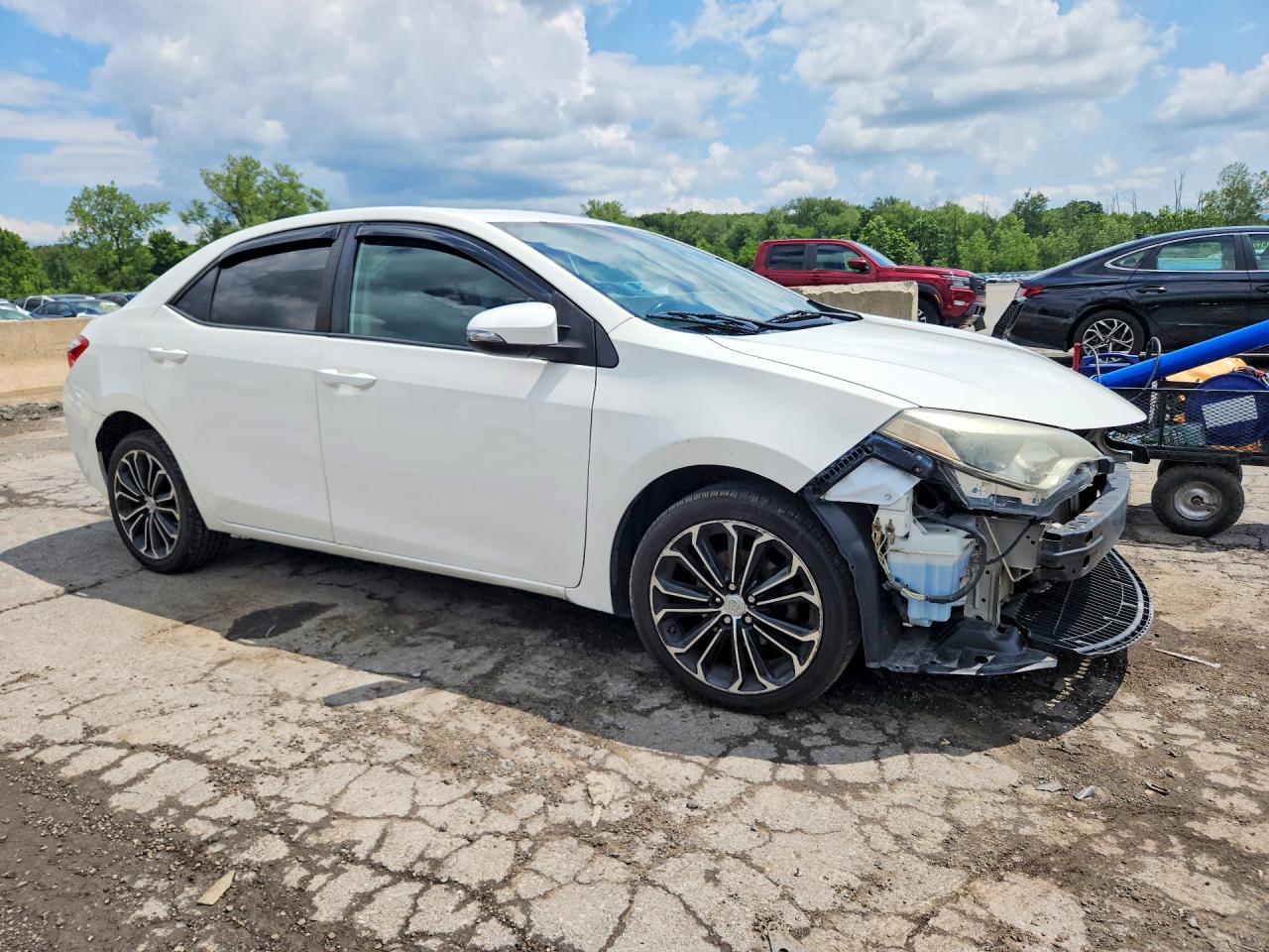 2014 TOYOTA COROLLA