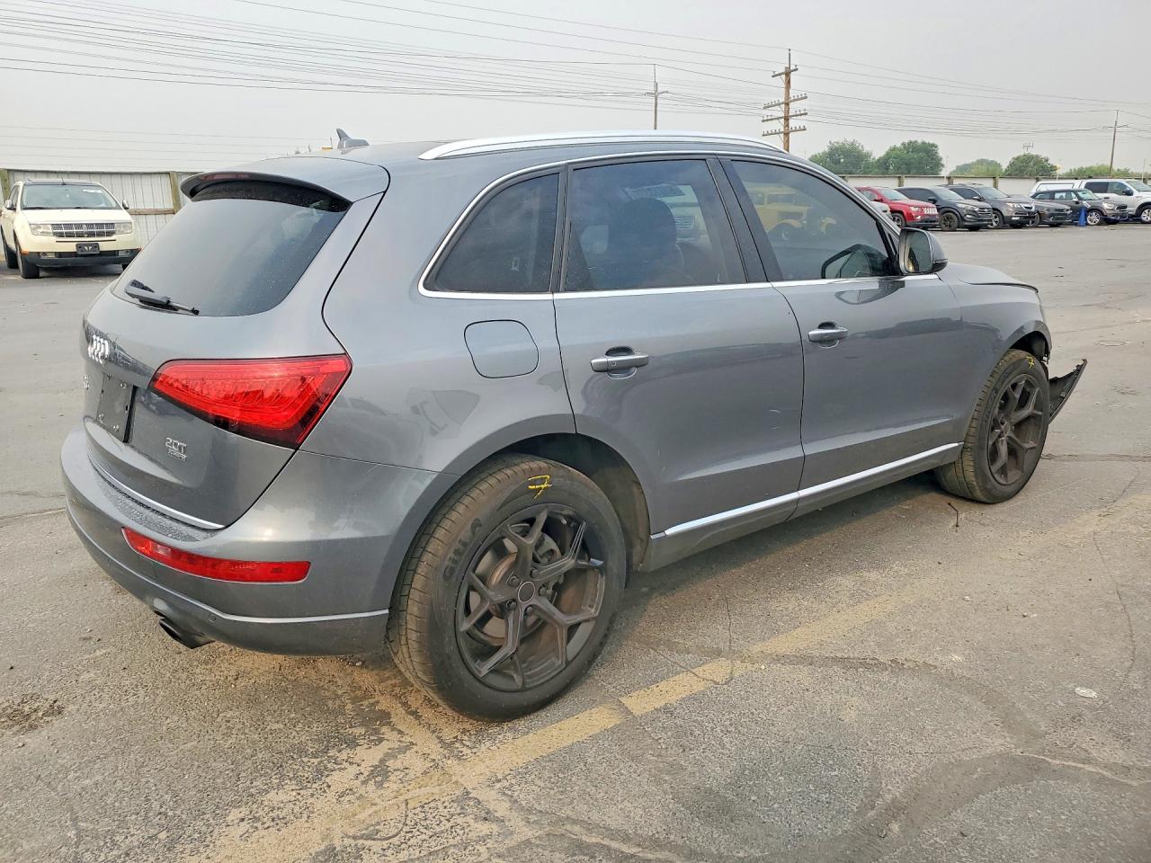 2016 AUDI Q5