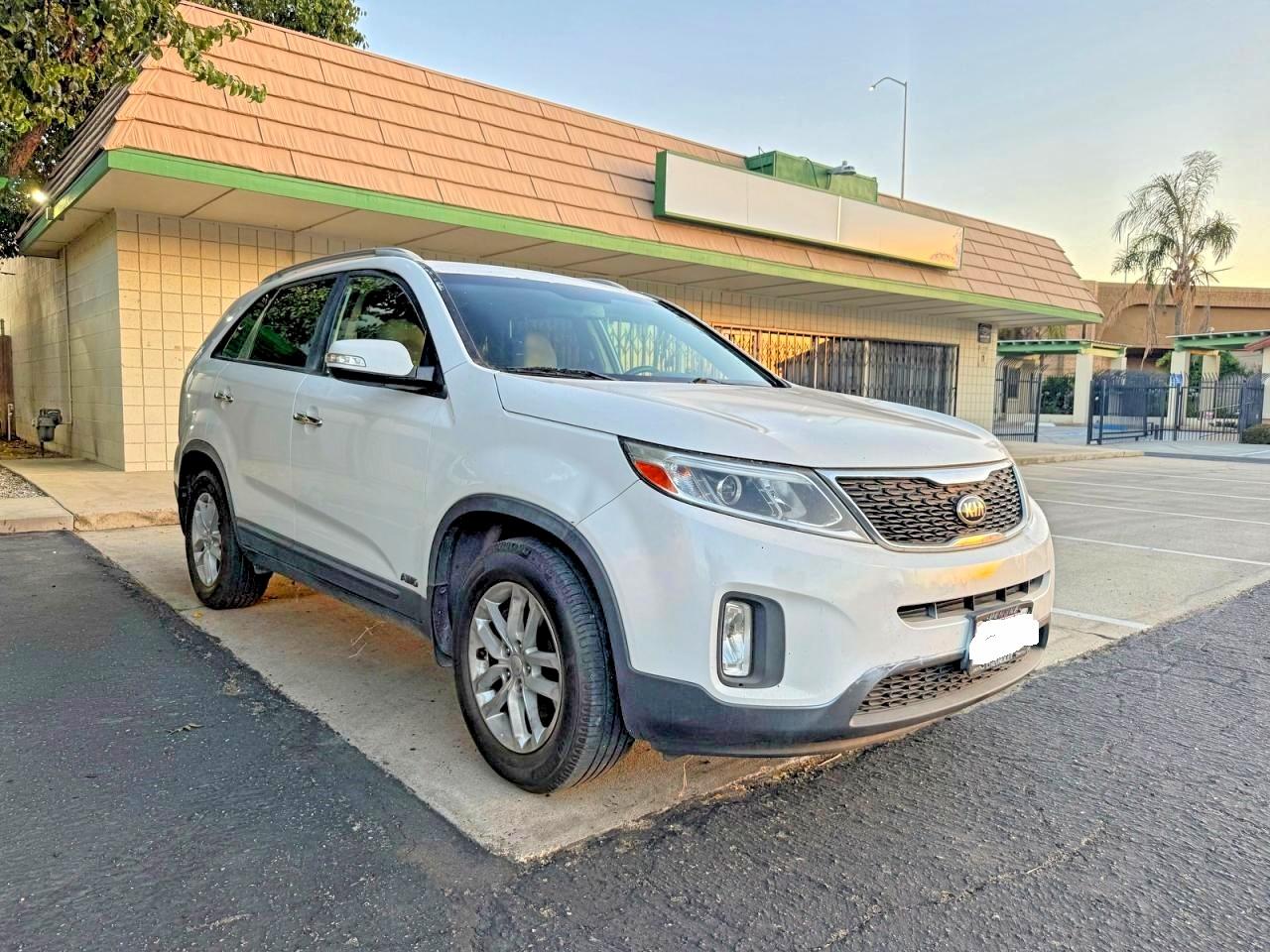 2014 KIA SORENTO