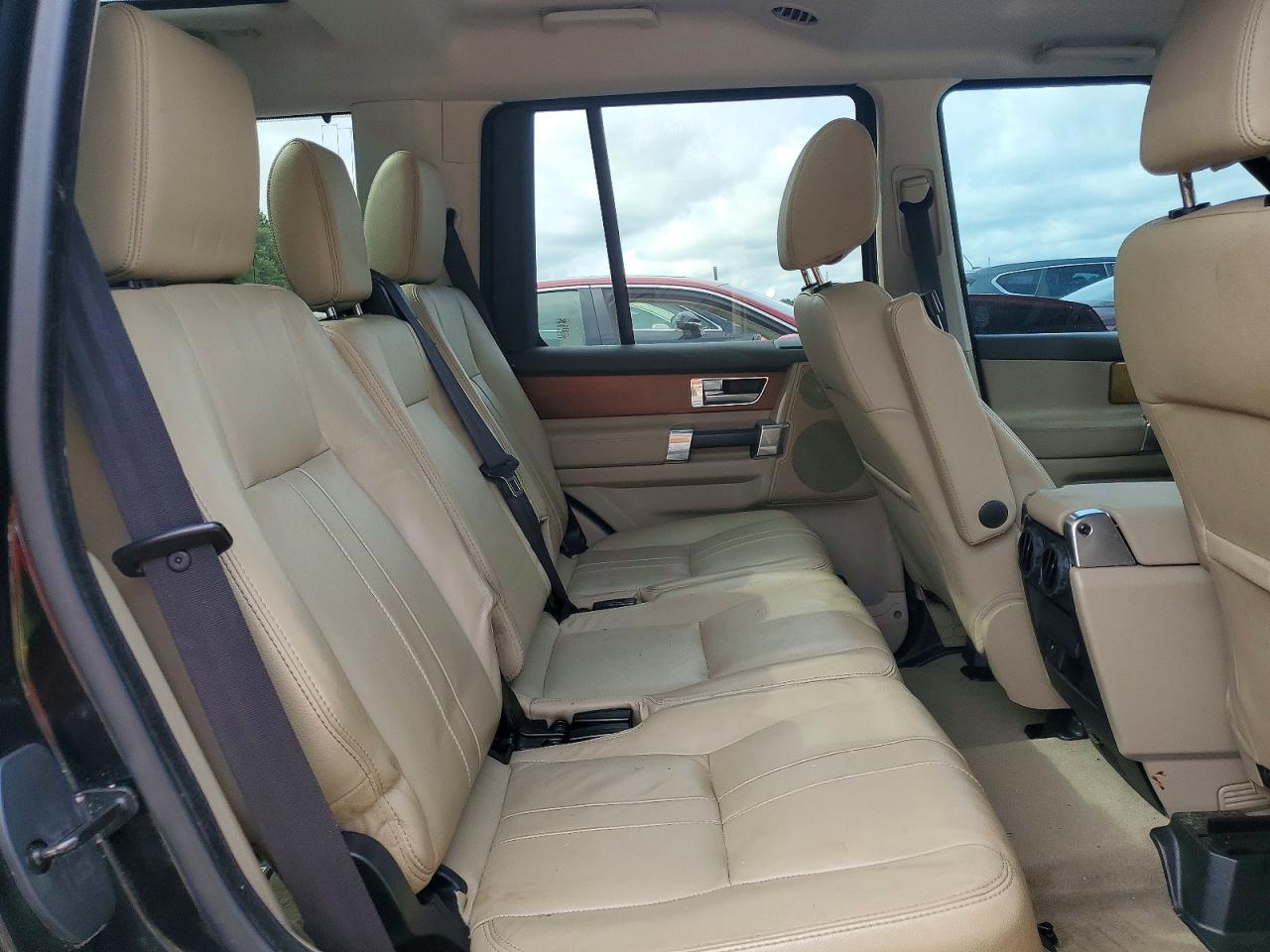 2016 LAND ROVER LR4