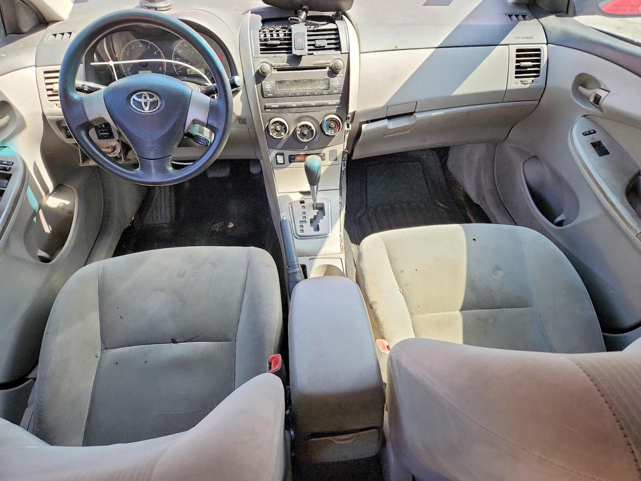 2011 TOYOTA COROLLA