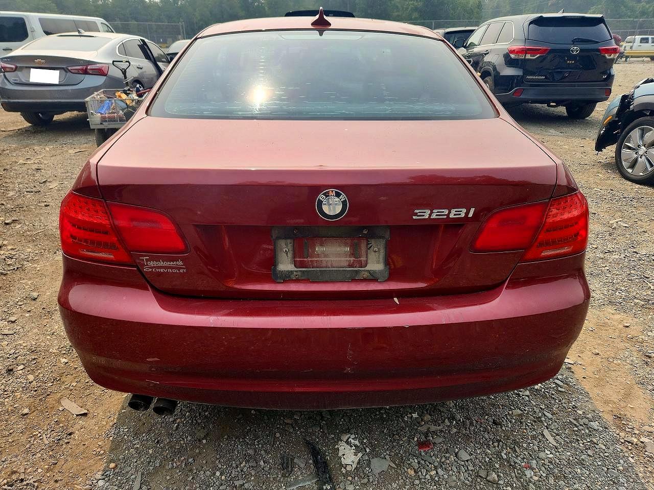 2011 BMW 3 SERIES