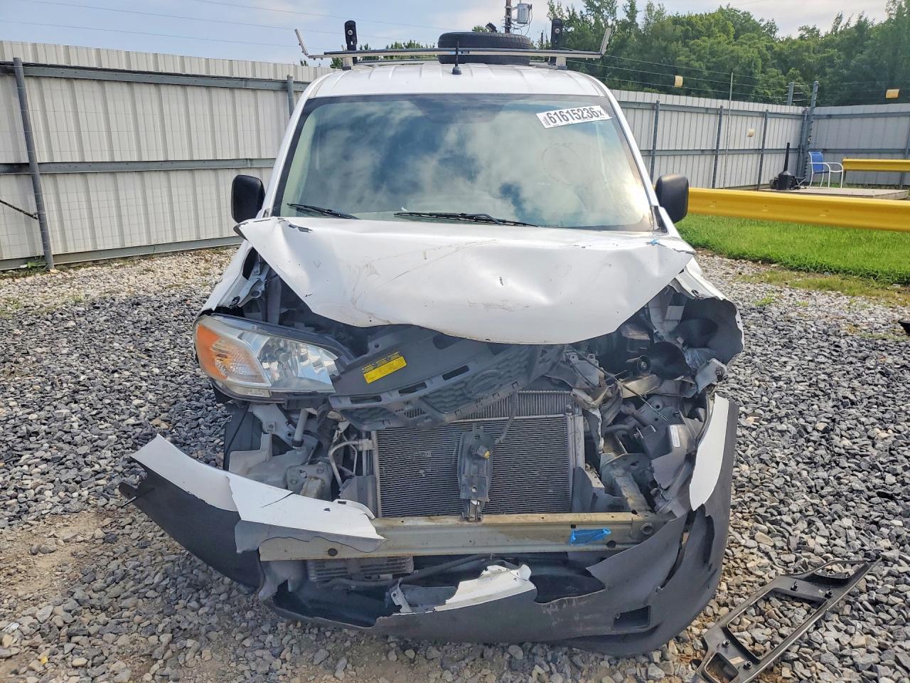 2017 NISSAN NV