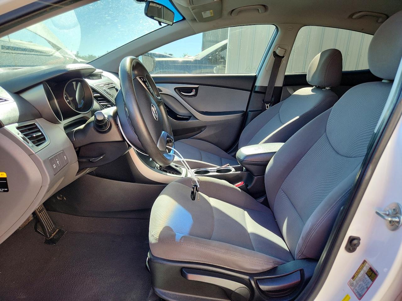 2014 HYUNDAI ELANTRA