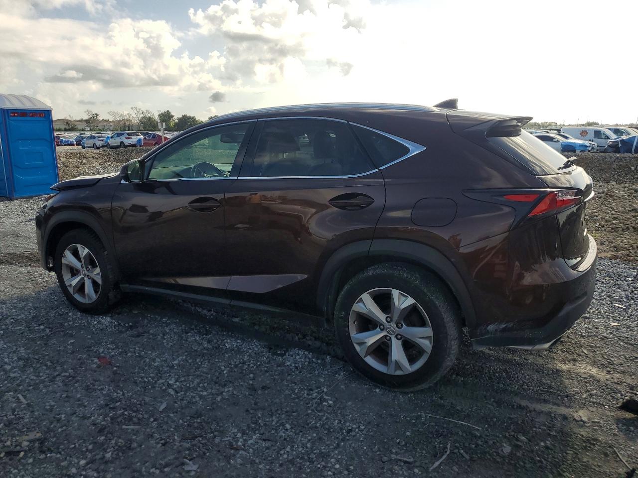 2017 LEXUS NX