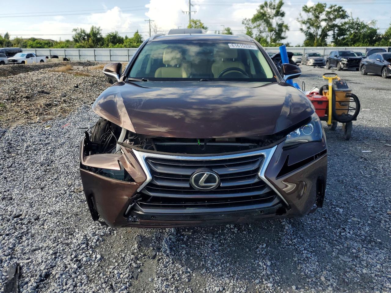 2017 LEXUS NX