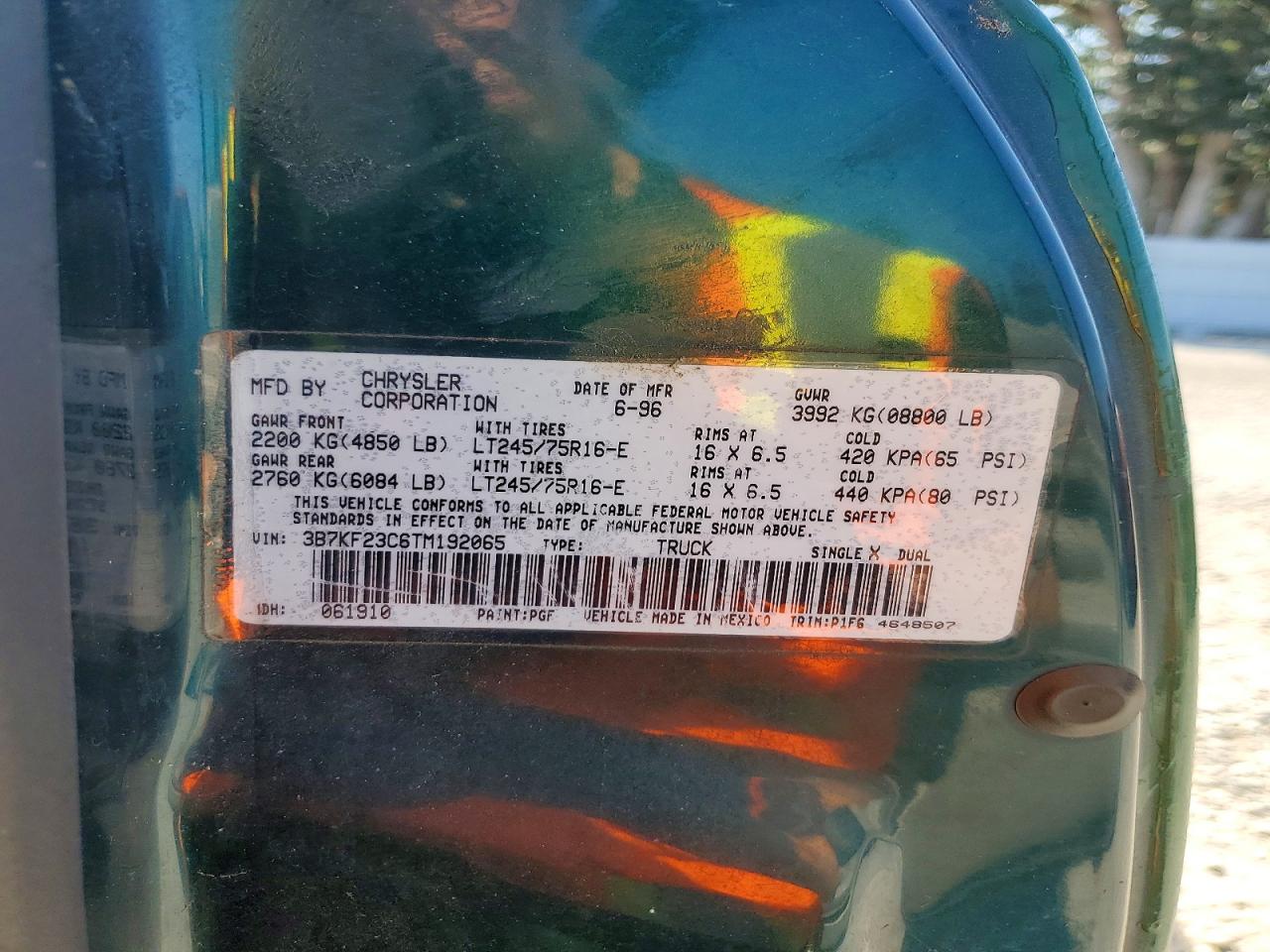 1996 DODGE RAM 2500