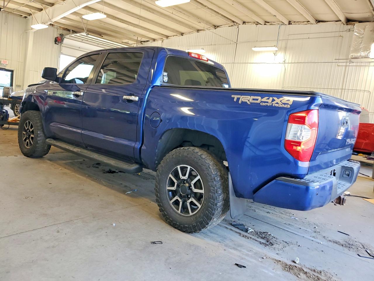 2015 TOYOTA TUNDRA