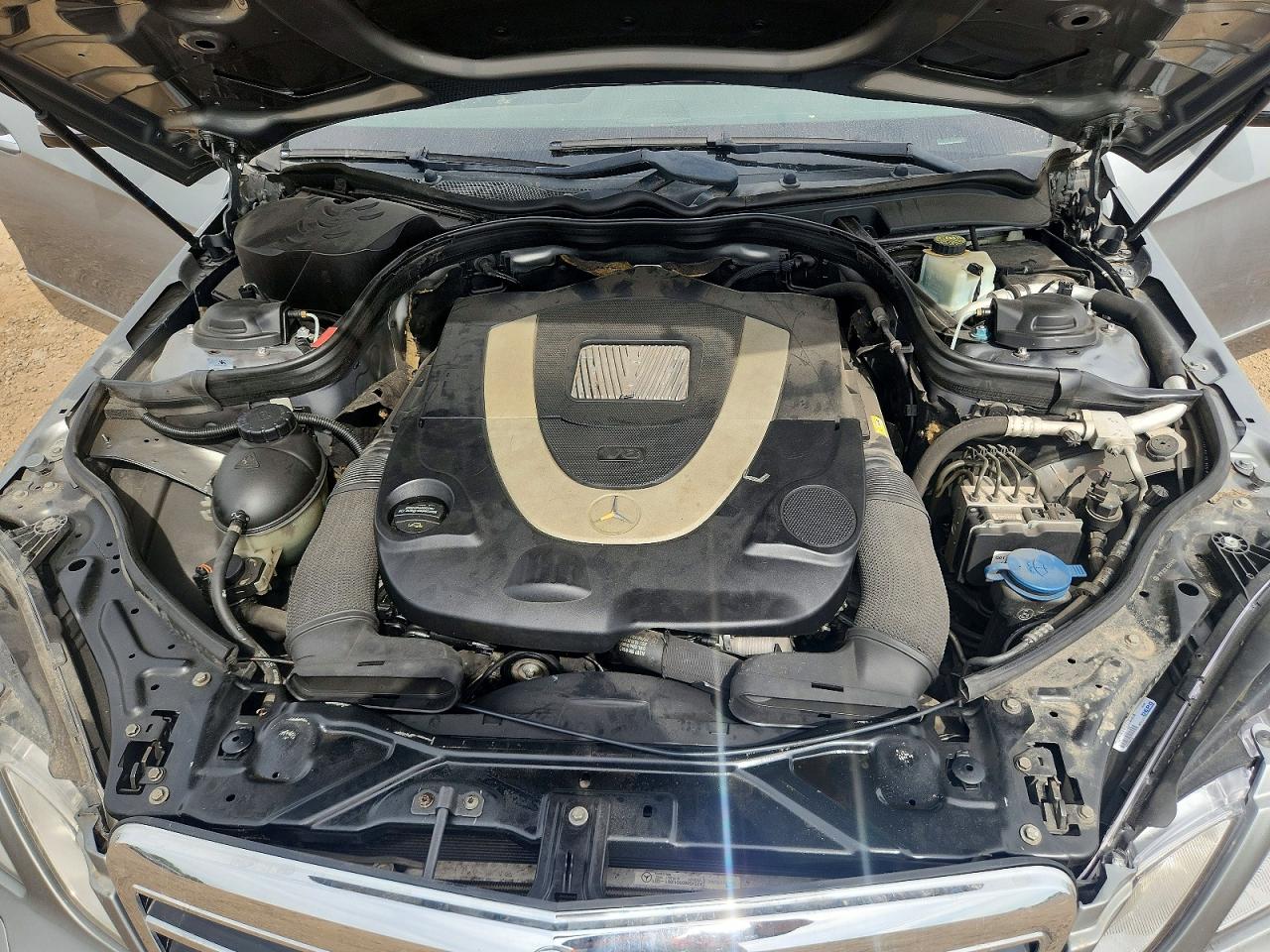 2011 MERCEDES-BENZ E-CLASS