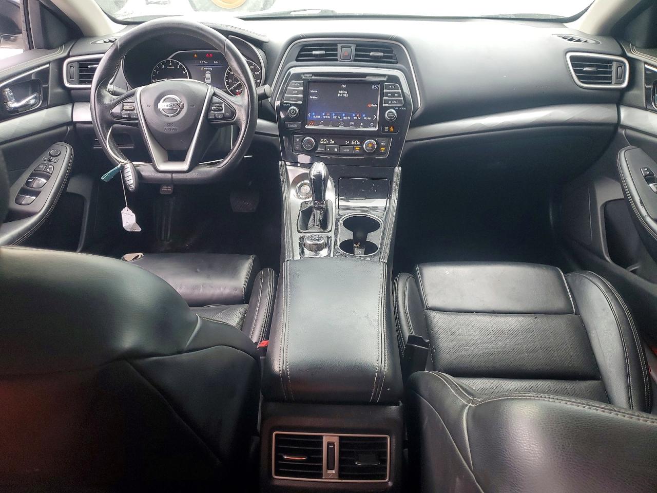 2017 NISSAN MAXIMA