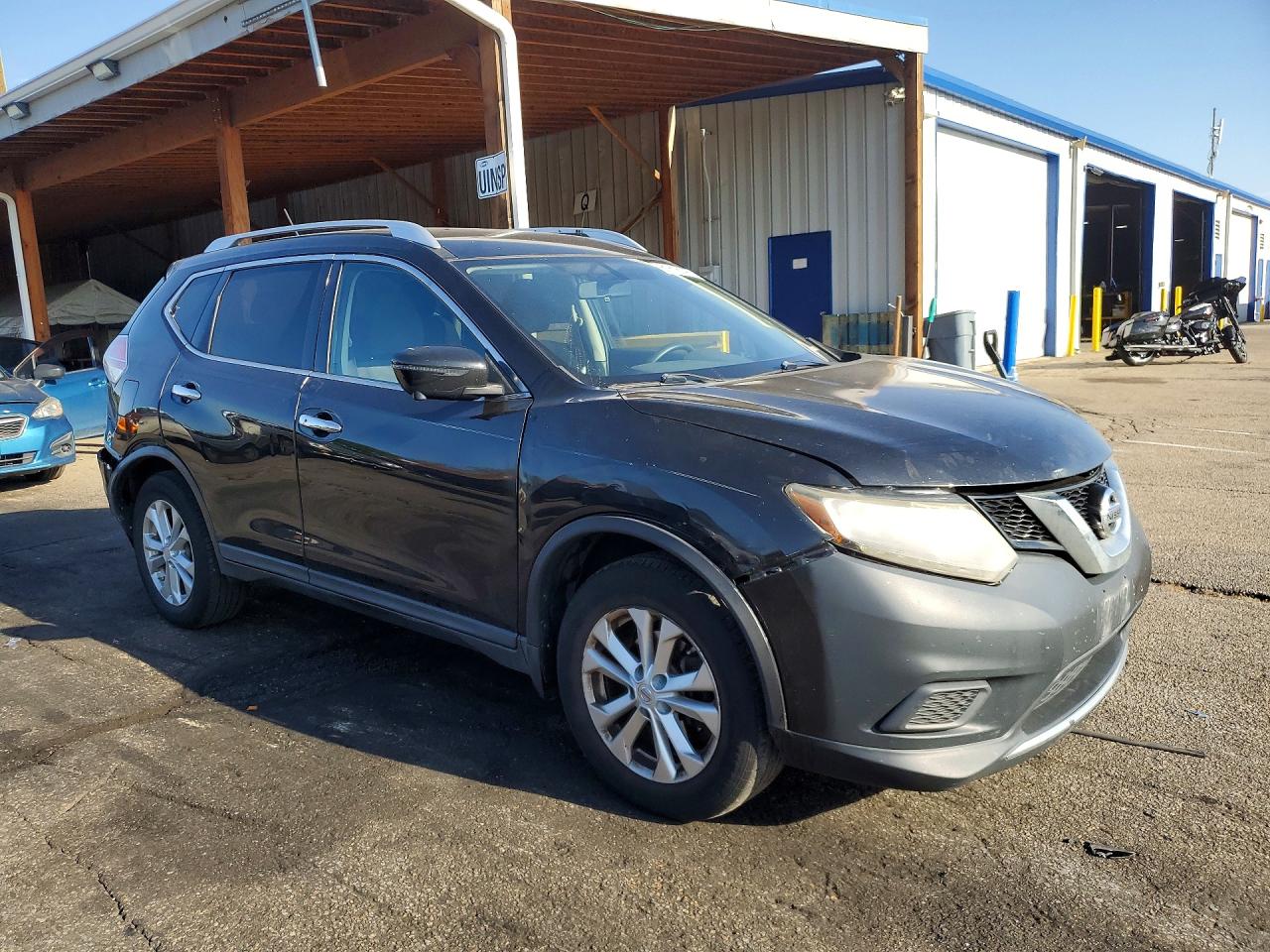 2016 NISSAN ROGUE