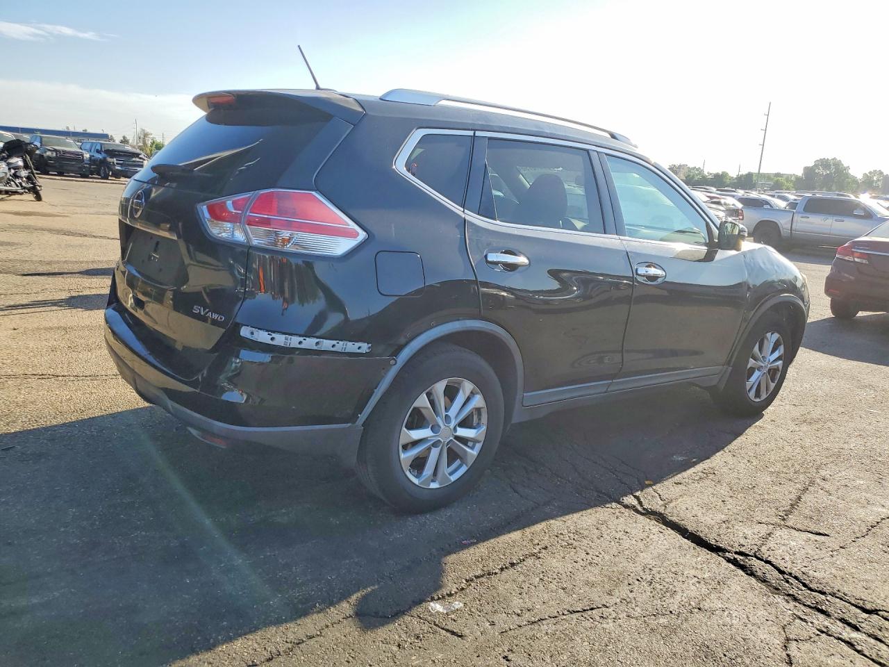 2016 NISSAN ROGUE
