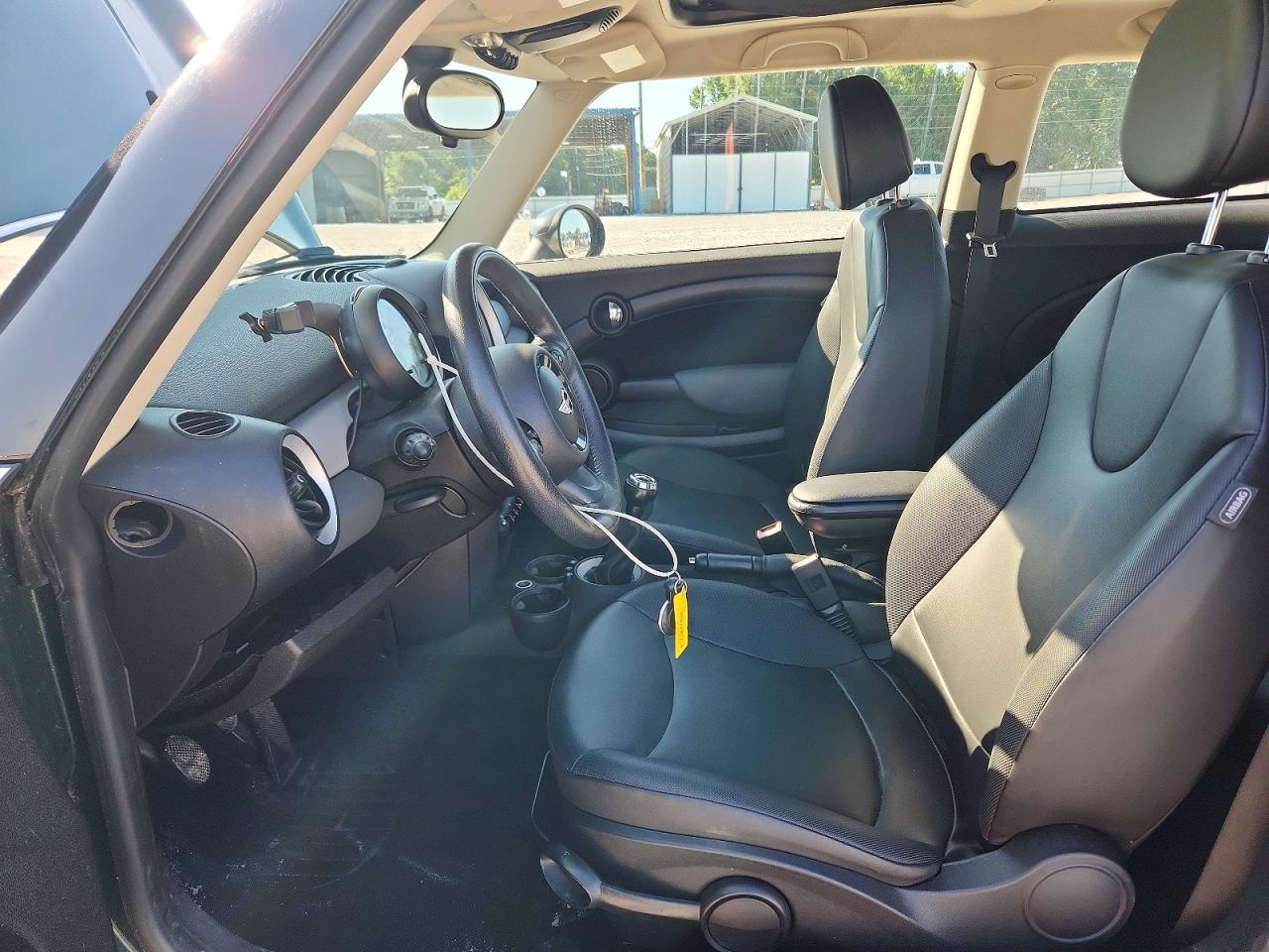 2012 MINI COOPER