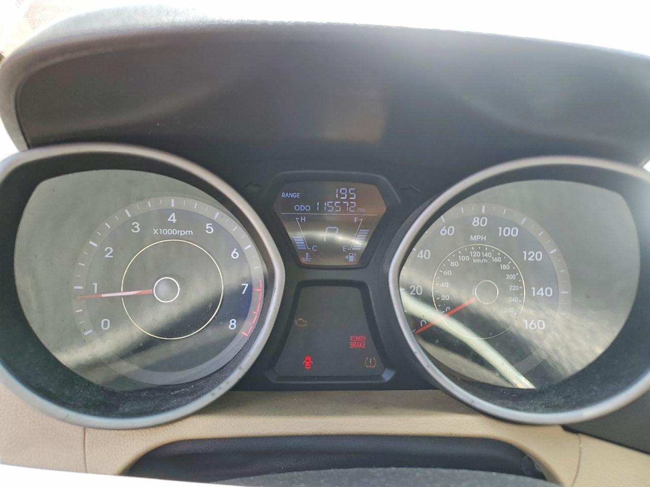 2011 HYUNDAI ELANTRA