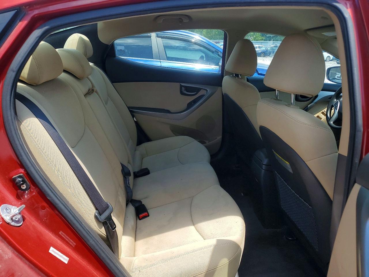 2011 HYUNDAI ELANTRA