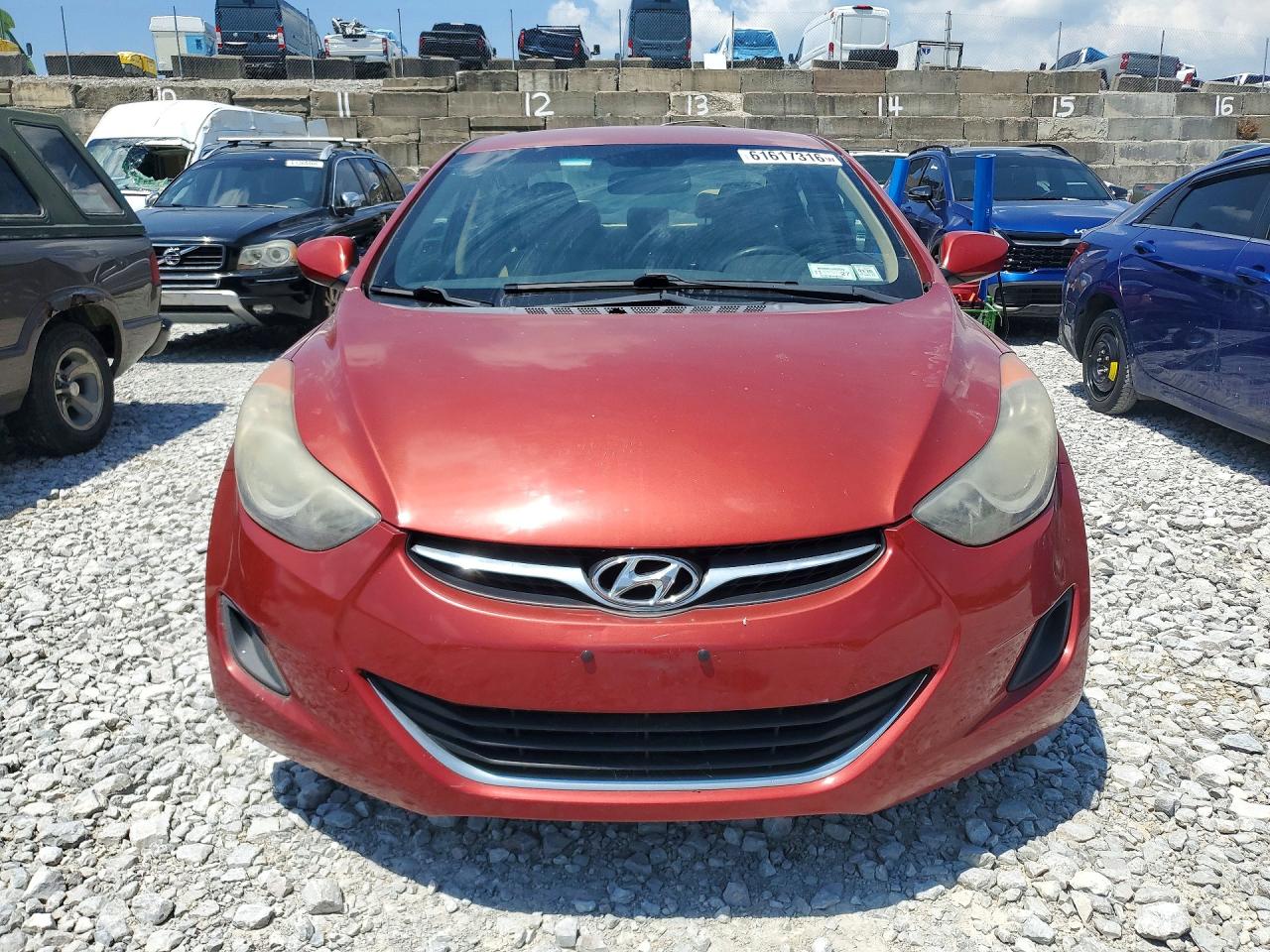 2011 HYUNDAI ELANTRA