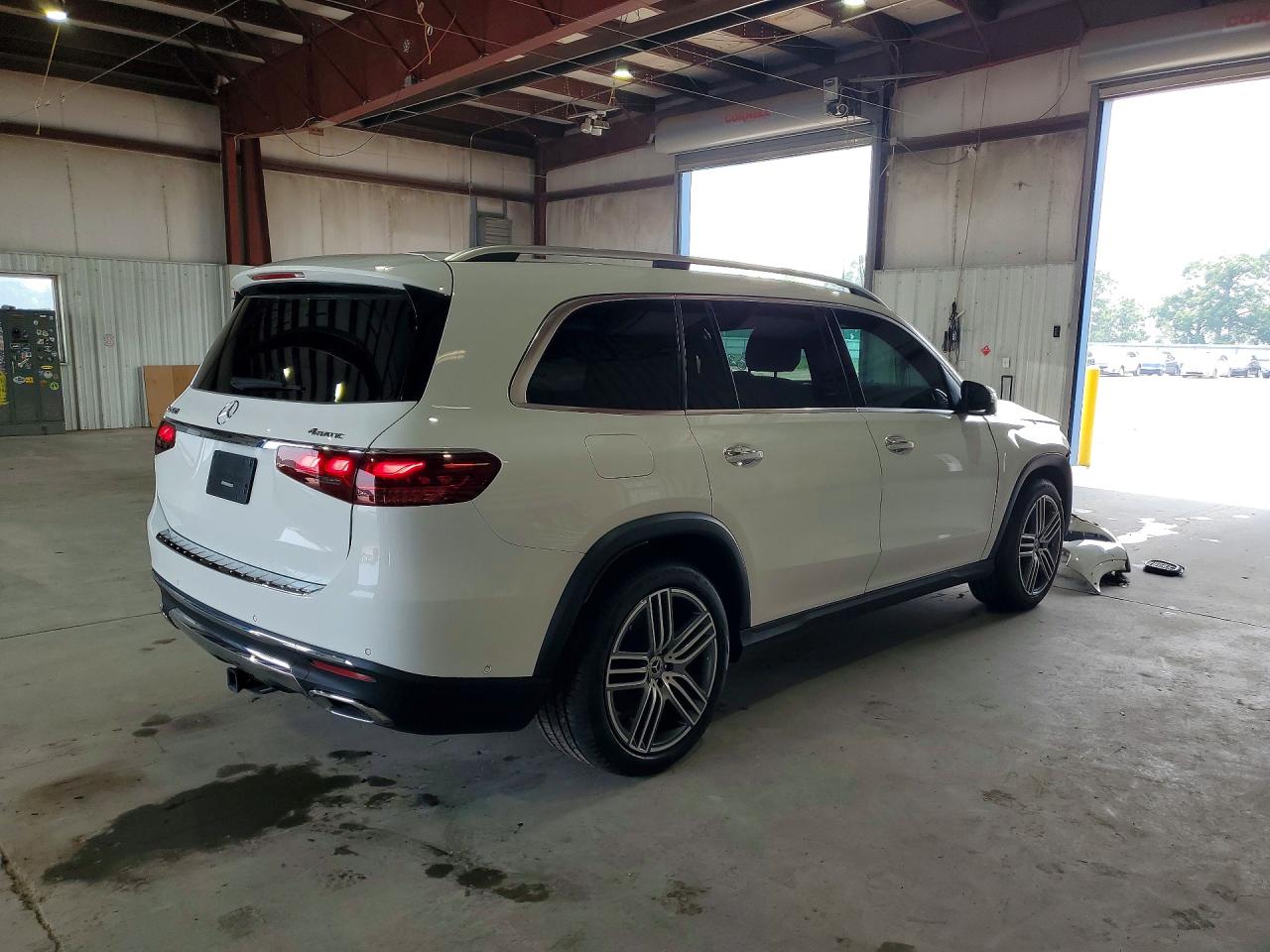 2025 MERCEDES-BENZ GLS-CLASS