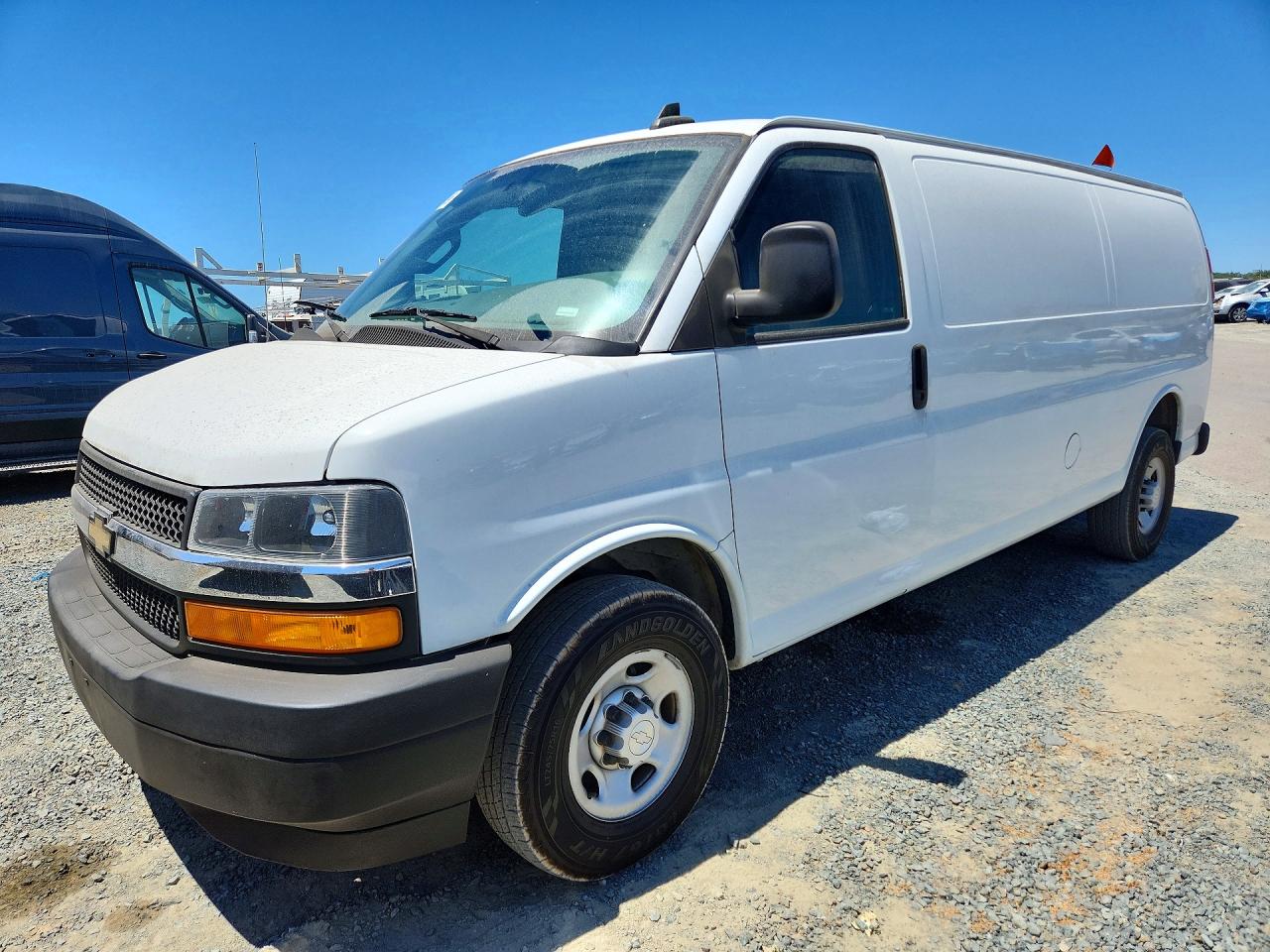 2019 CHEVROLET EXPRESS