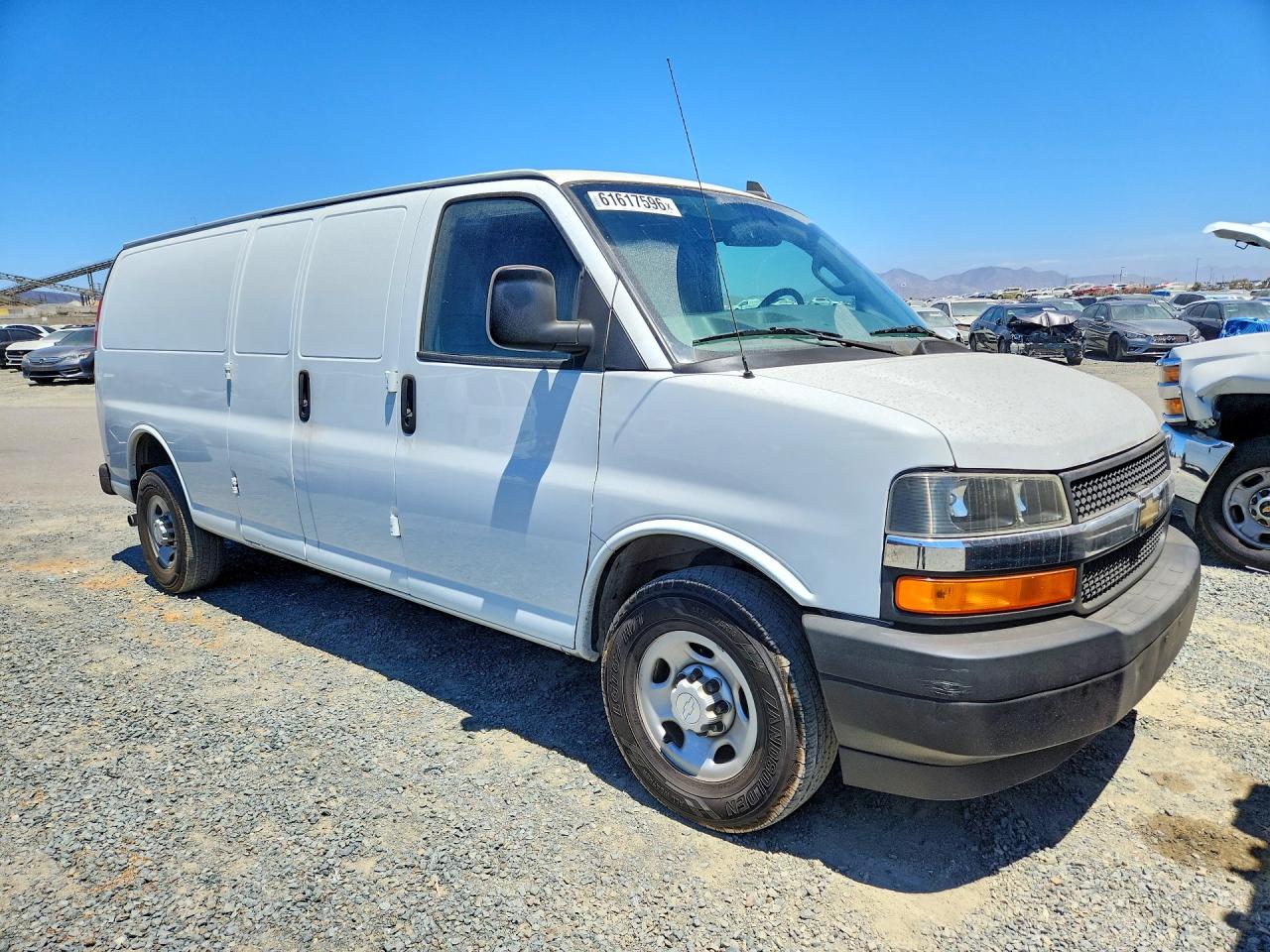 2019 CHEVROLET EXPRESS