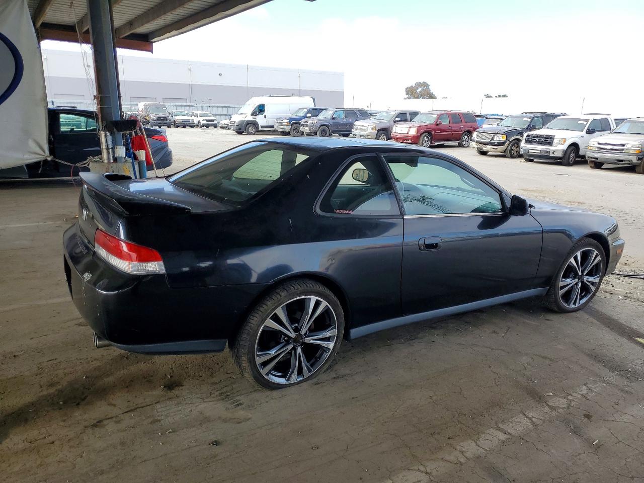 2001 HONDA PRELUDE