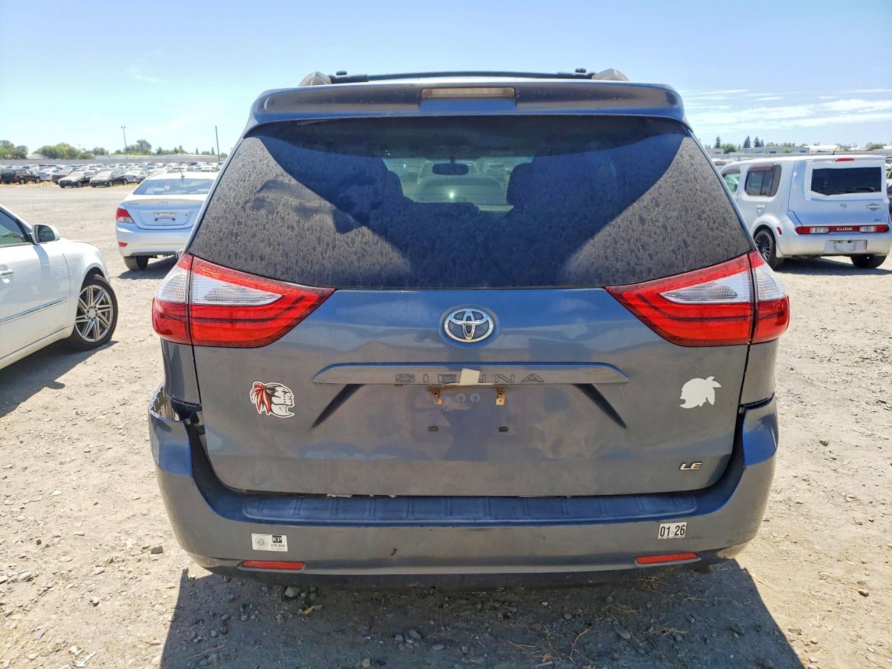 2015 TOYOTA SIENNA