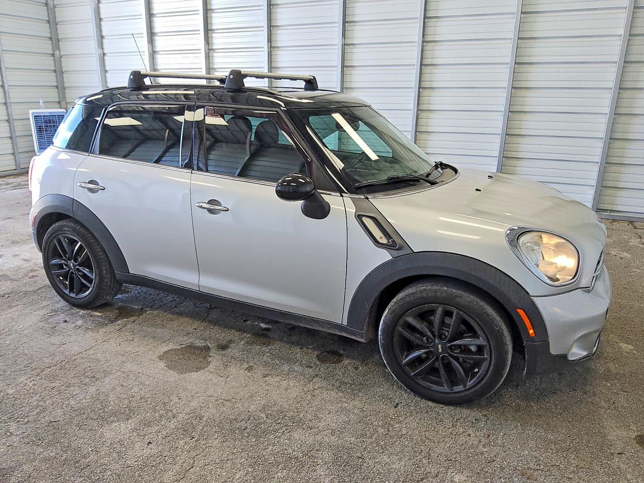 2016 MINI COOPER