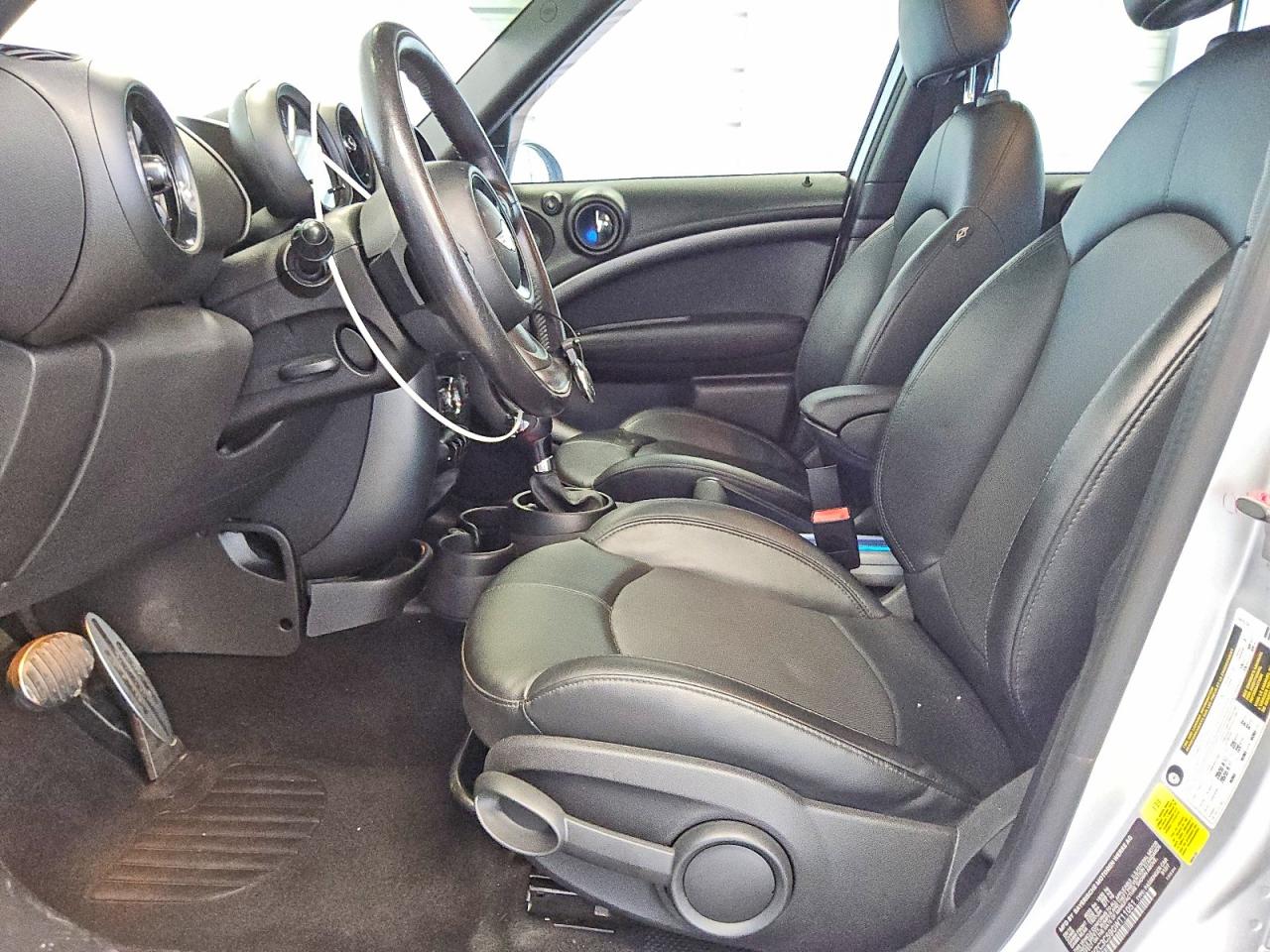 2016 MINI COOPER