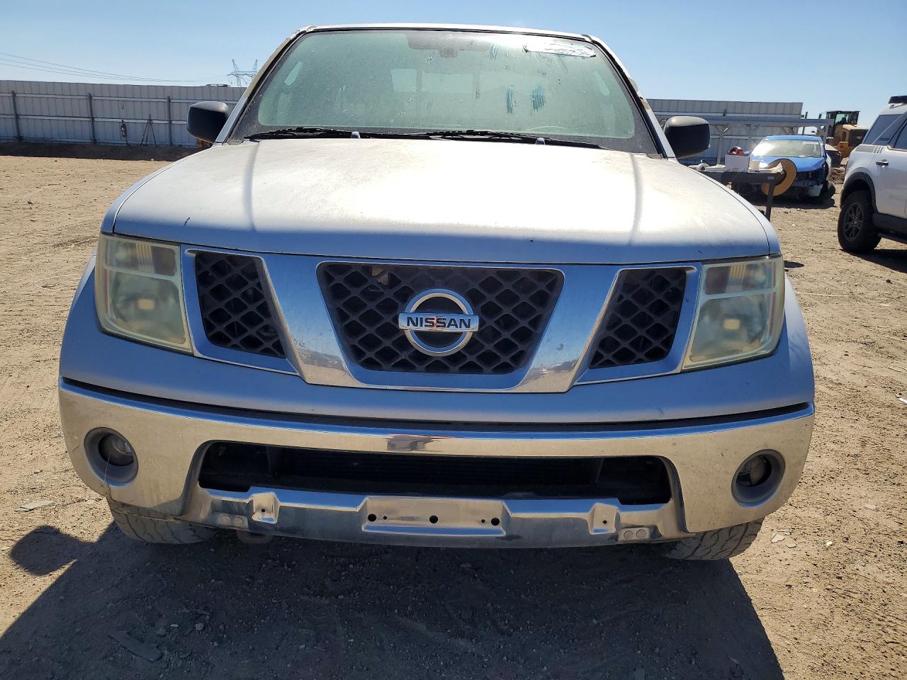 2005 NISSAN FRONTIER