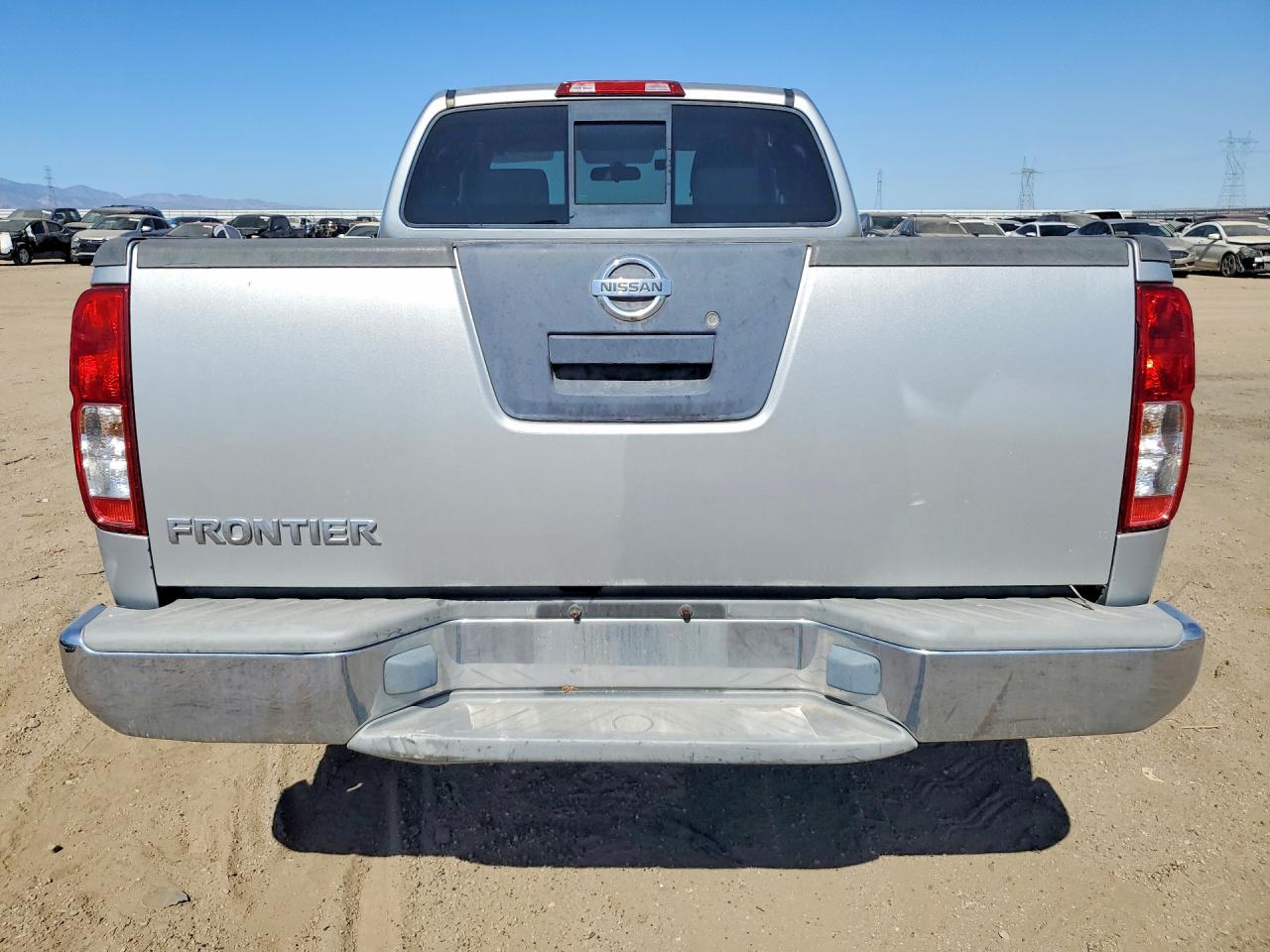 2005 NISSAN FRONTIER