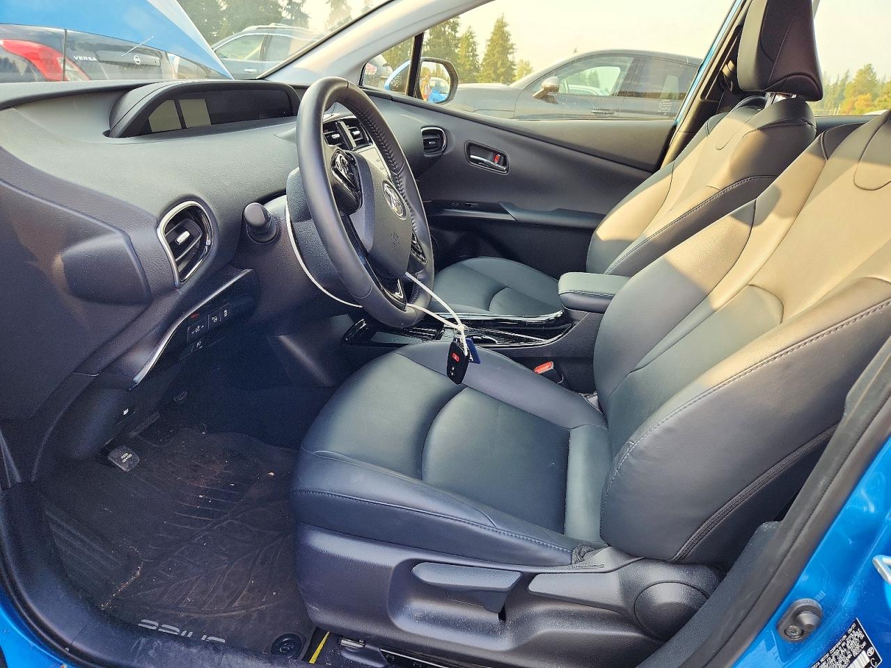 2021 TOYOTA PRIUS