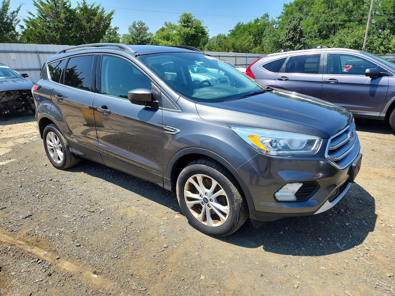 2017 FORD ESCAPE