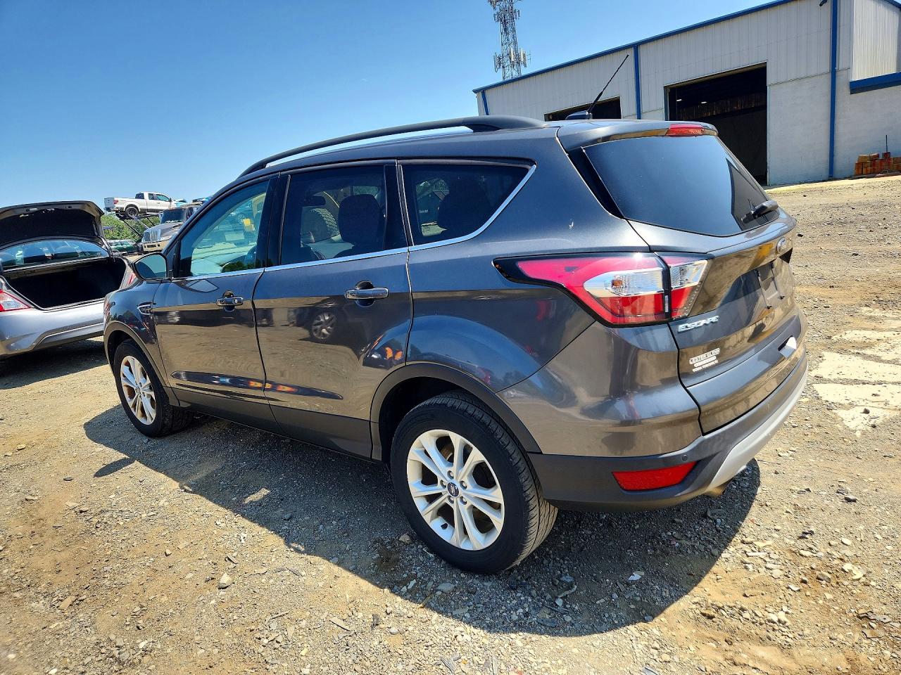 2017 FORD ESCAPE