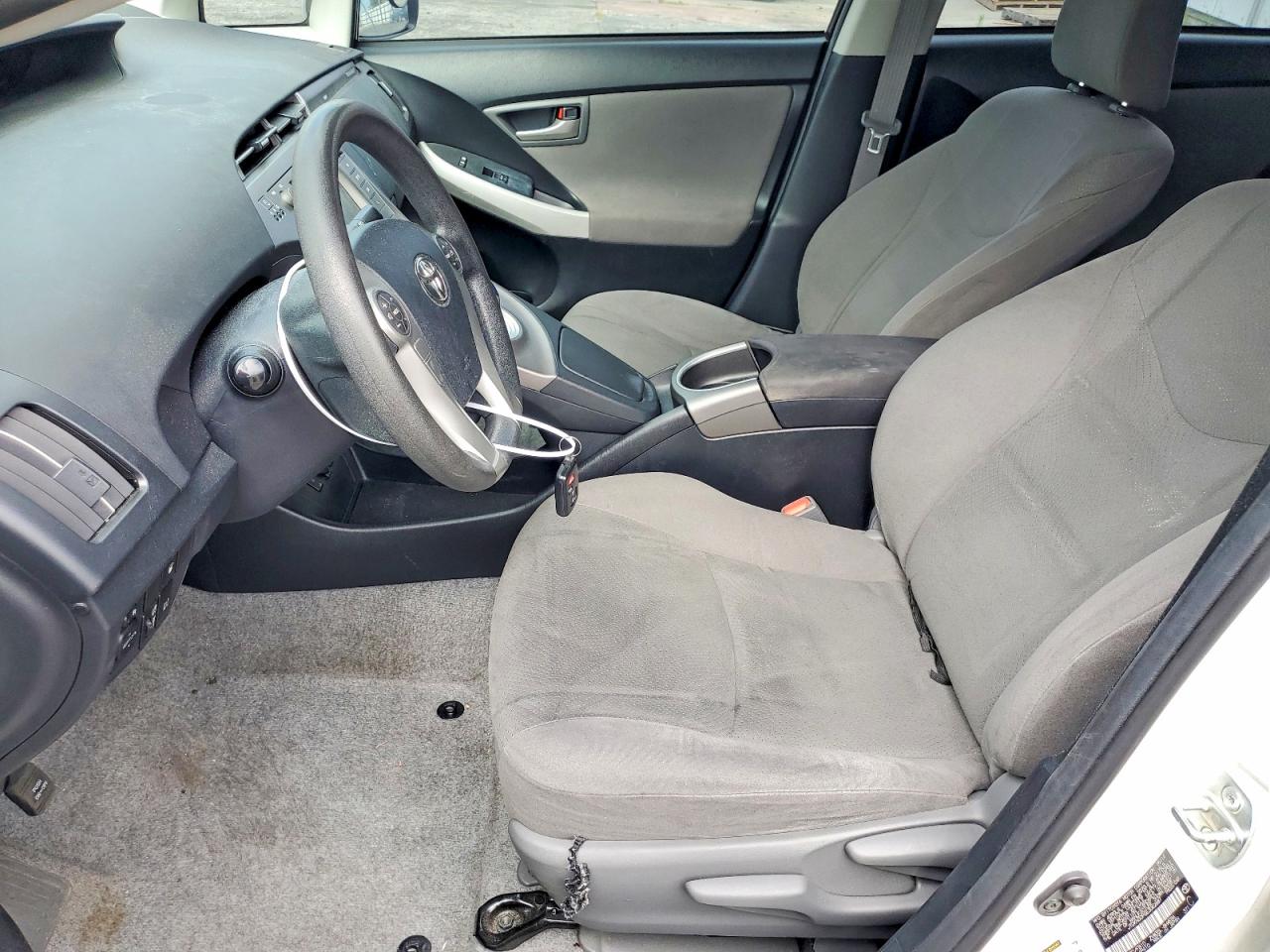 2014 TOYOTA PRIUS