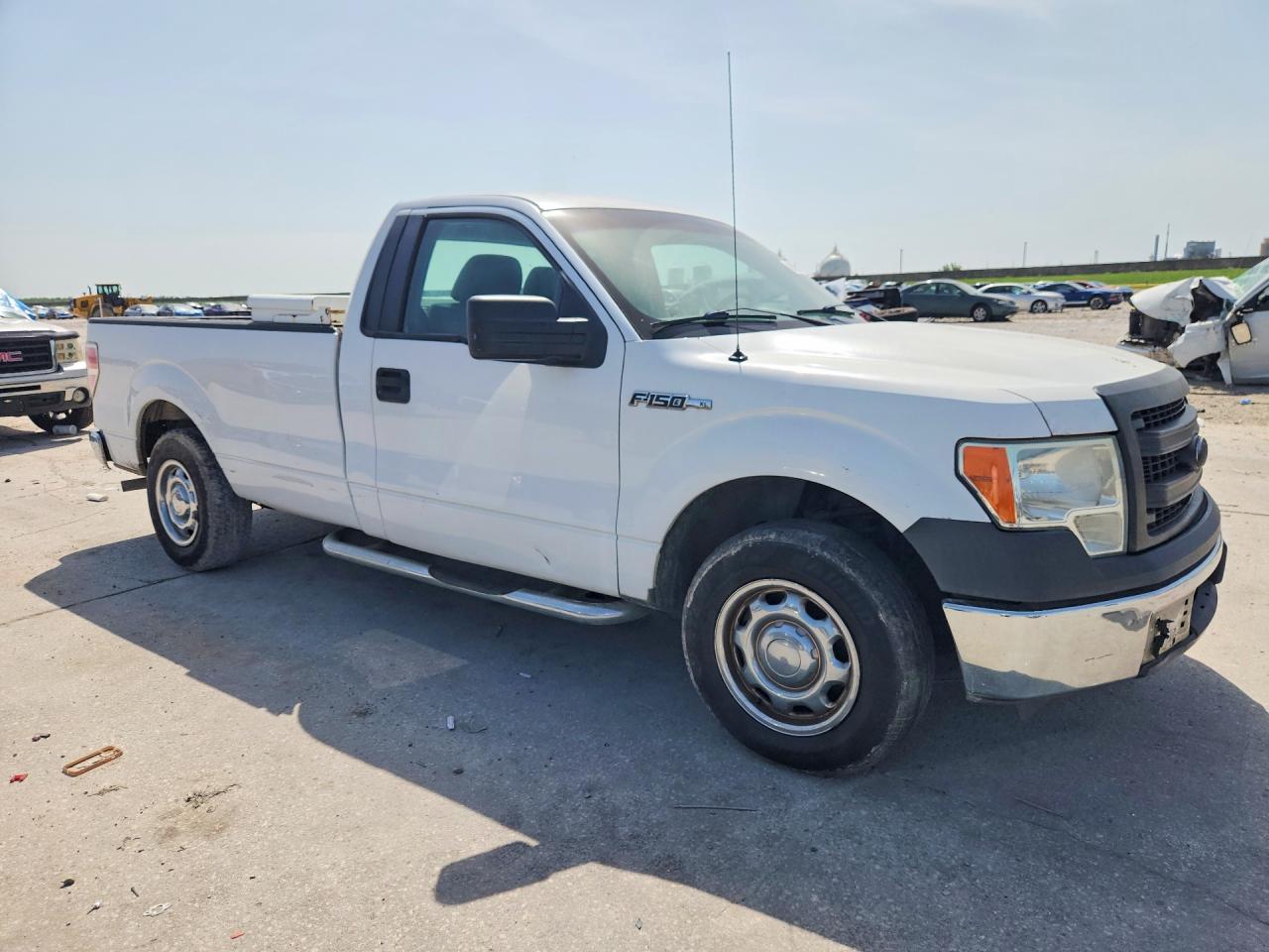 2013 FORD F150
