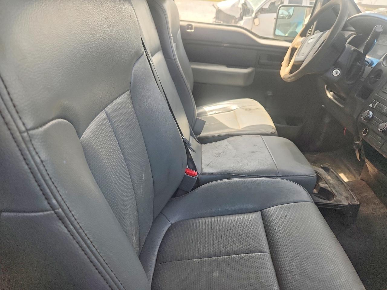 2013 FORD F150