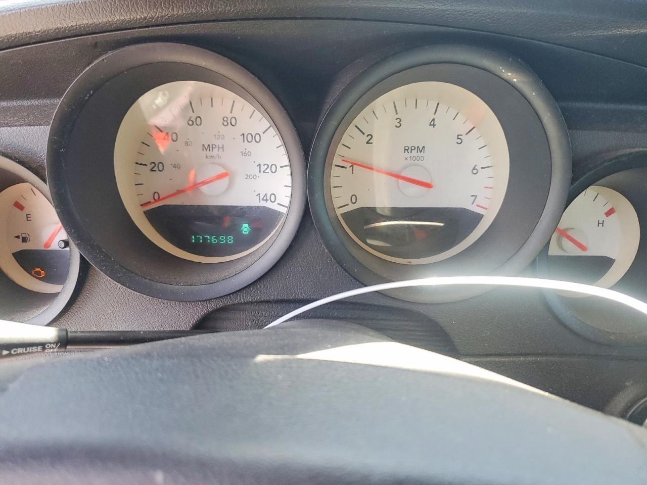 2006 DODGE CHARGER