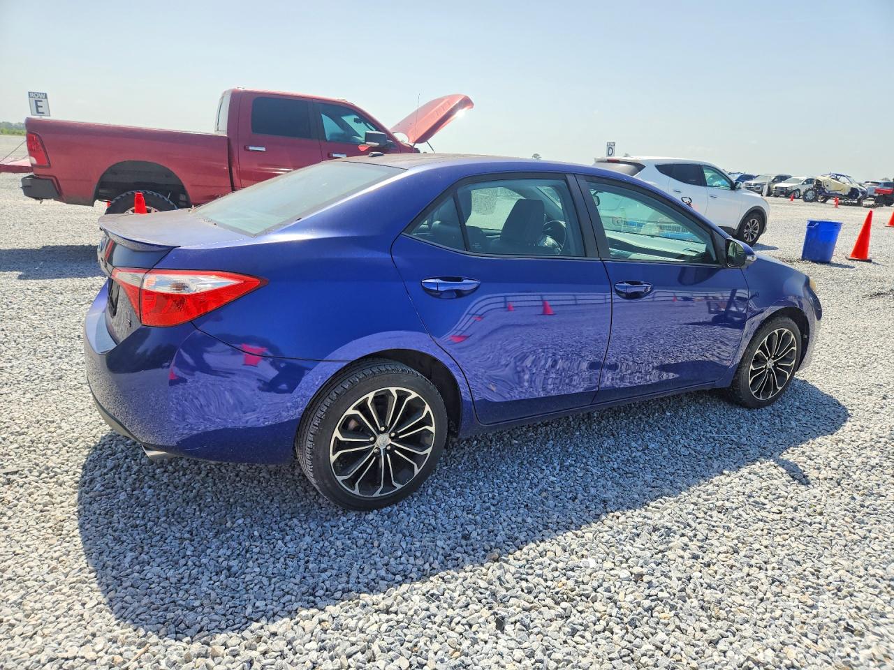 2016 TOYOTA COROLLA