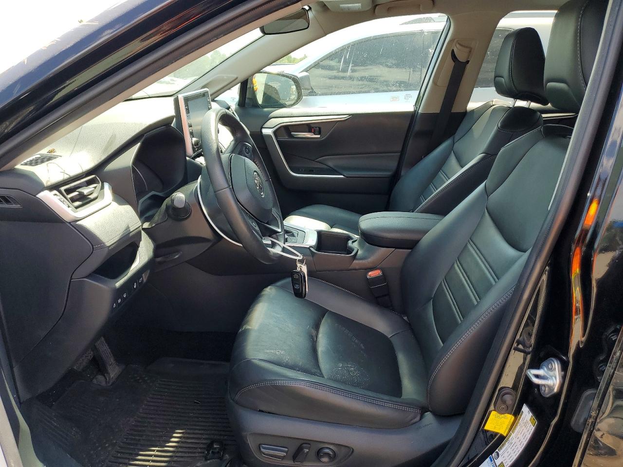 2022 TOYOTA RAV4