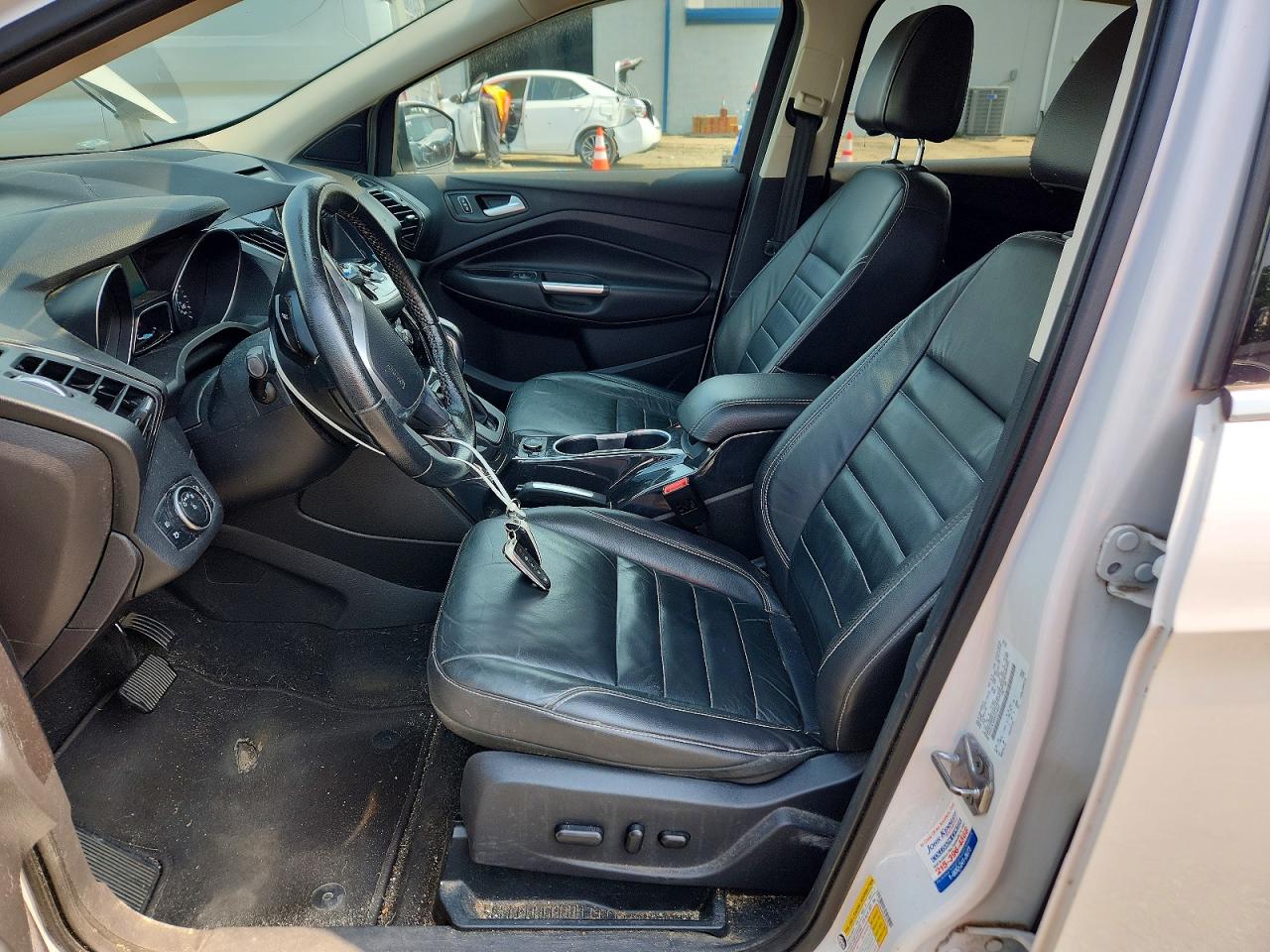 2016 FORD ESCAPE