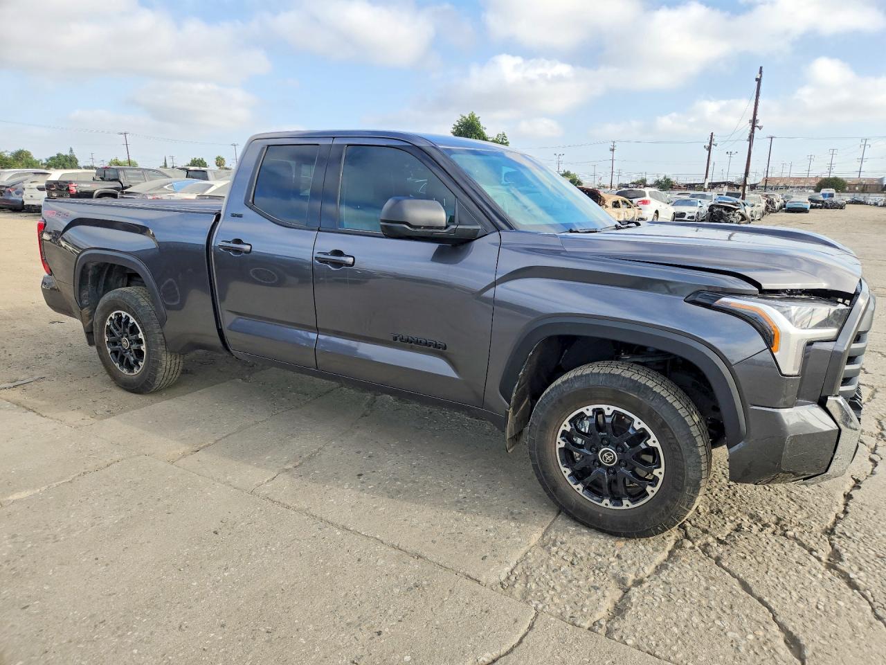 2023 TOYOTA TUNDRA