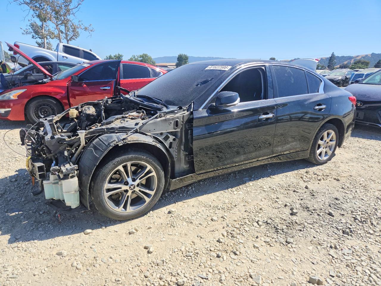2015 INFINITI Q50