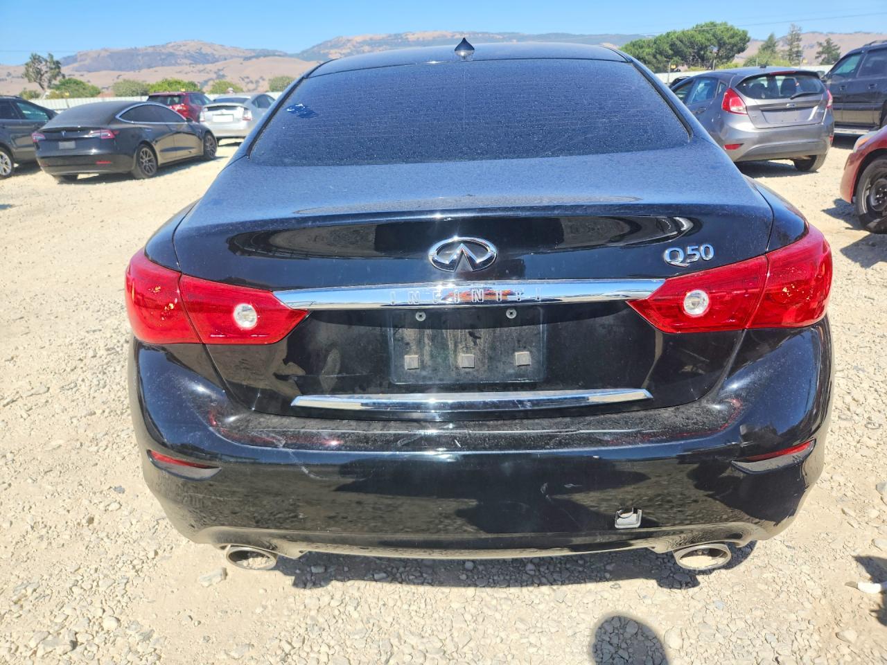 2015 INFINITI Q50