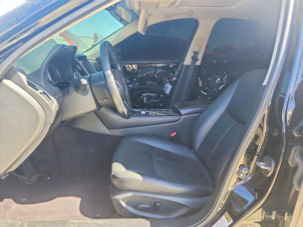 2015 INFINITI Q50
