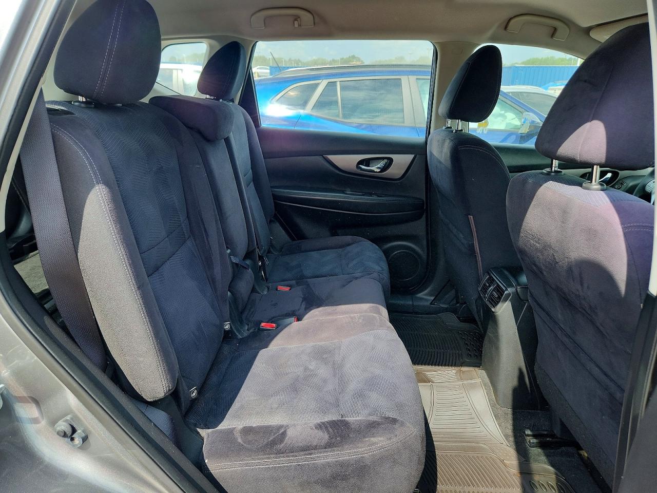 2016 NISSAN ROGUE